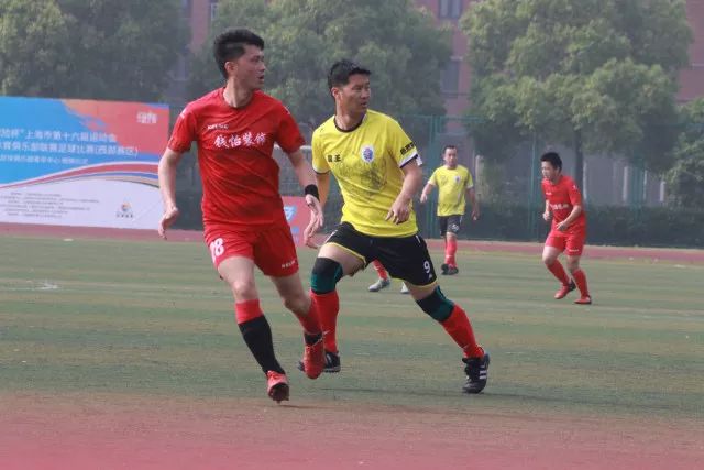 赵继伟16+9+9弗格34分 辽宁客胜新疆总分3-0